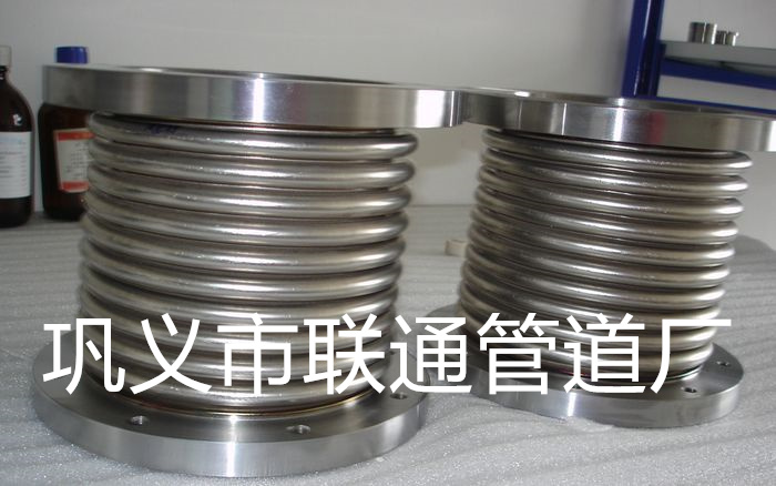 套筒波纹补偿器价格