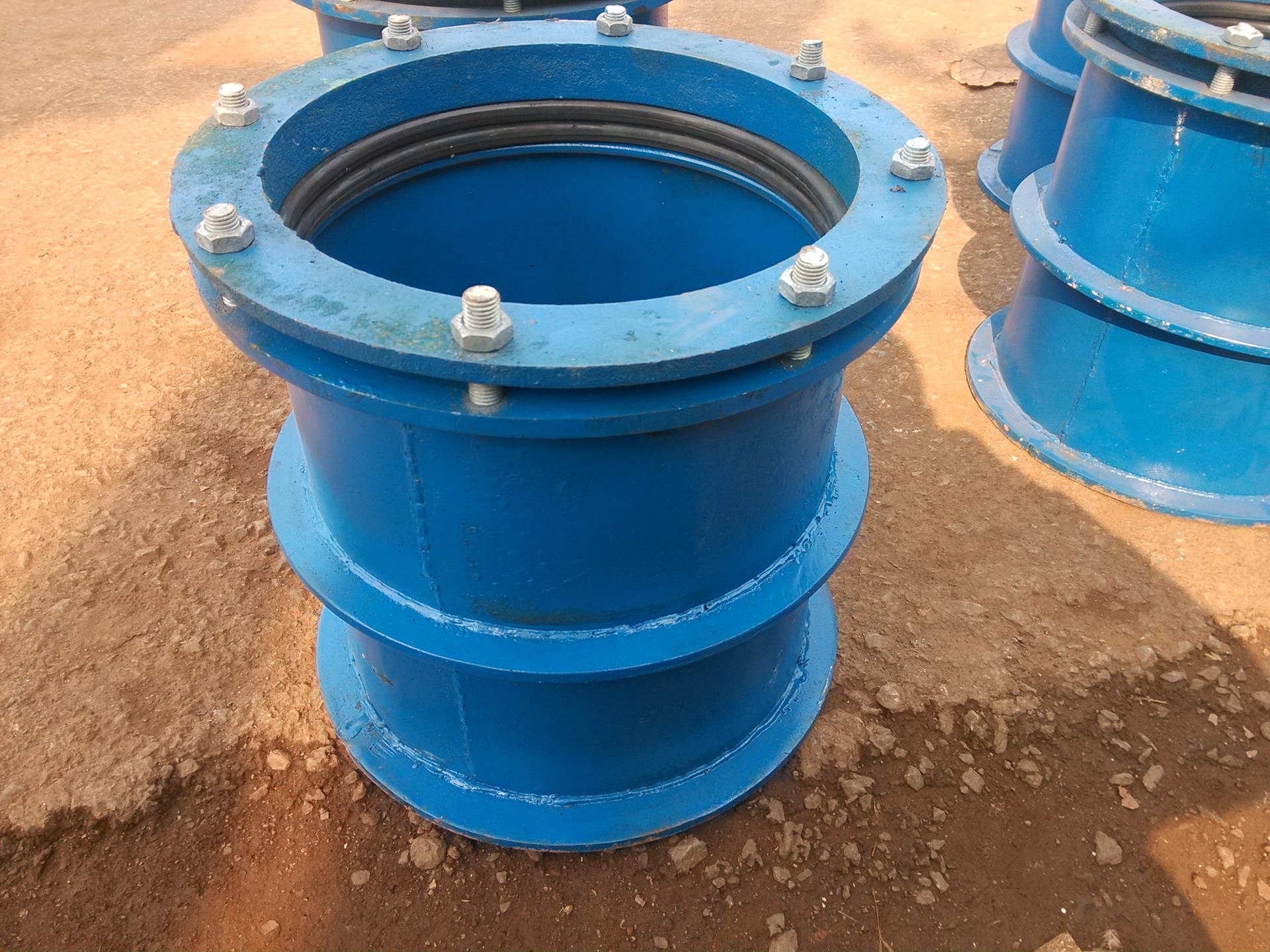 柔性防水套管属于预埋件管材