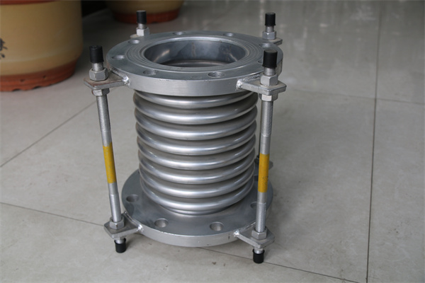 管道波纹管补偿器安装施工图