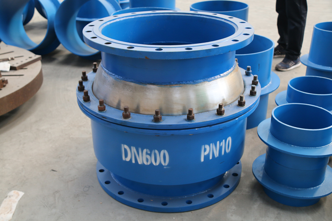 山东不锈钢球型补偿器